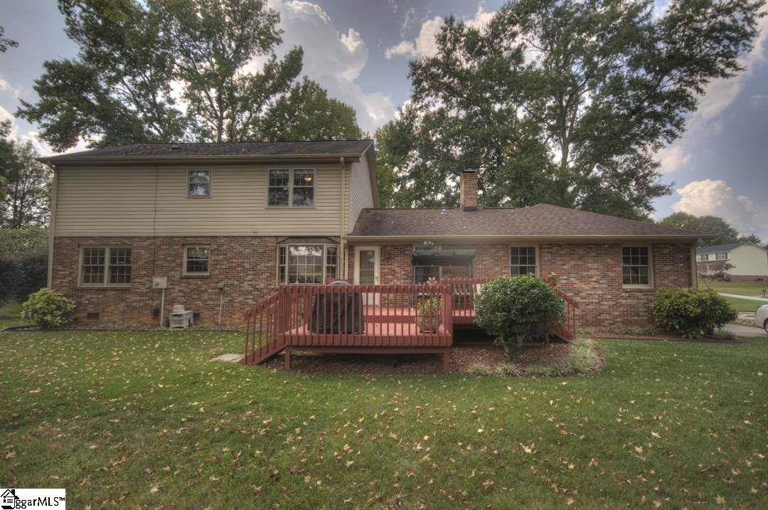 Property image 5 of 6 Tiverton Drive in Kingsgate, Greenville, SC 29615