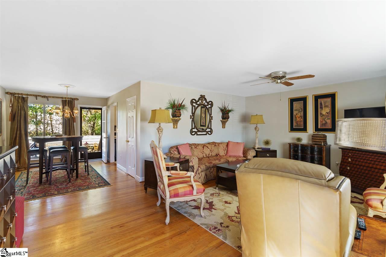 Property image 4 of 16 Capewood Court in Dellwood, Greenville, SC 29609