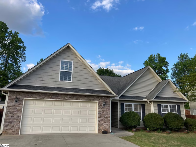 112 Kingsdale Court