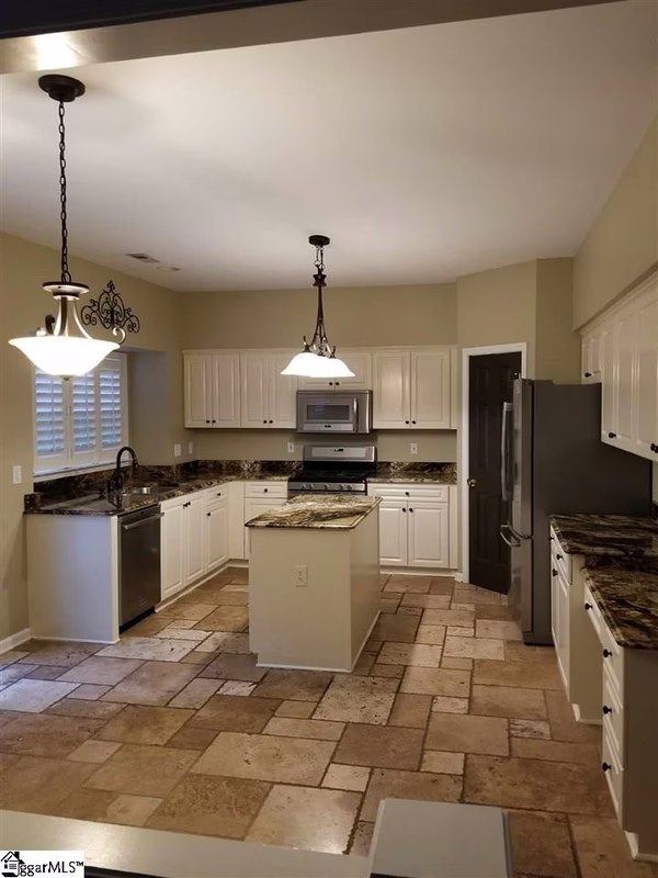 Property image 5 at 15 Wolf Den Drive, Greer, SC 29650
