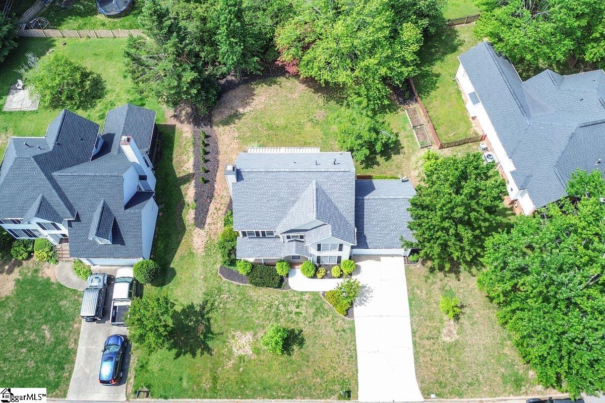 Property image 2 of 417 Bright Water Lane in Half Mile Lake, Greenville, SC 29609