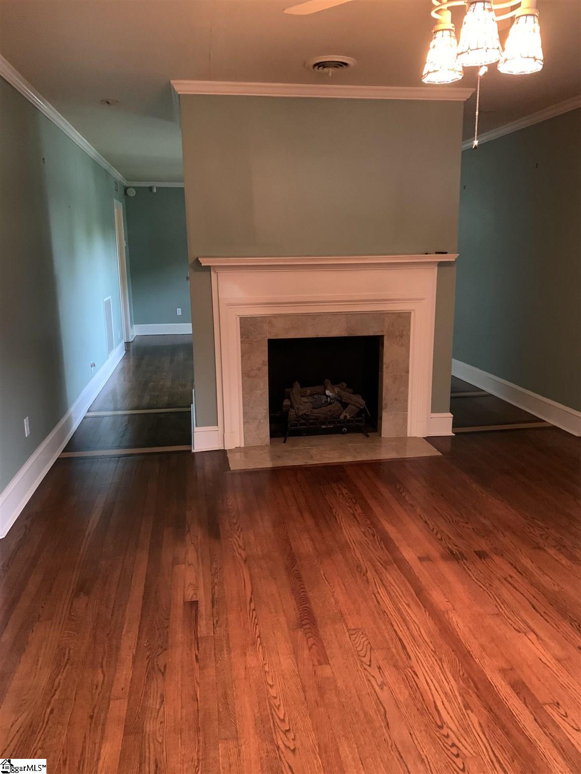 Property image 3 of 413 Overbrook Road in Overbrook Historic, Greenville, SC 29607