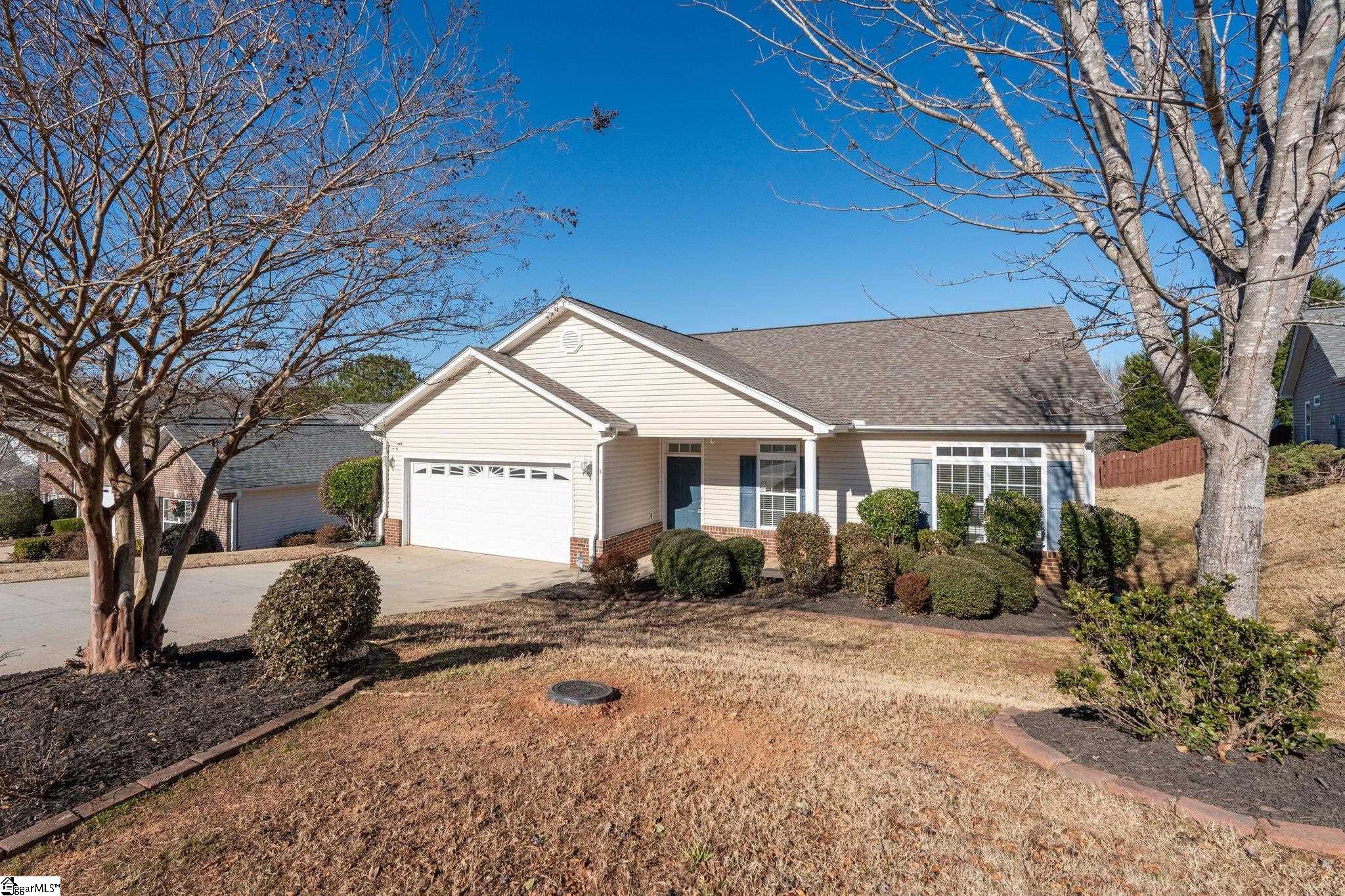 Property image 5 of 4 Reid Valley Court in Reid Valley, Taylors, SC 29687
