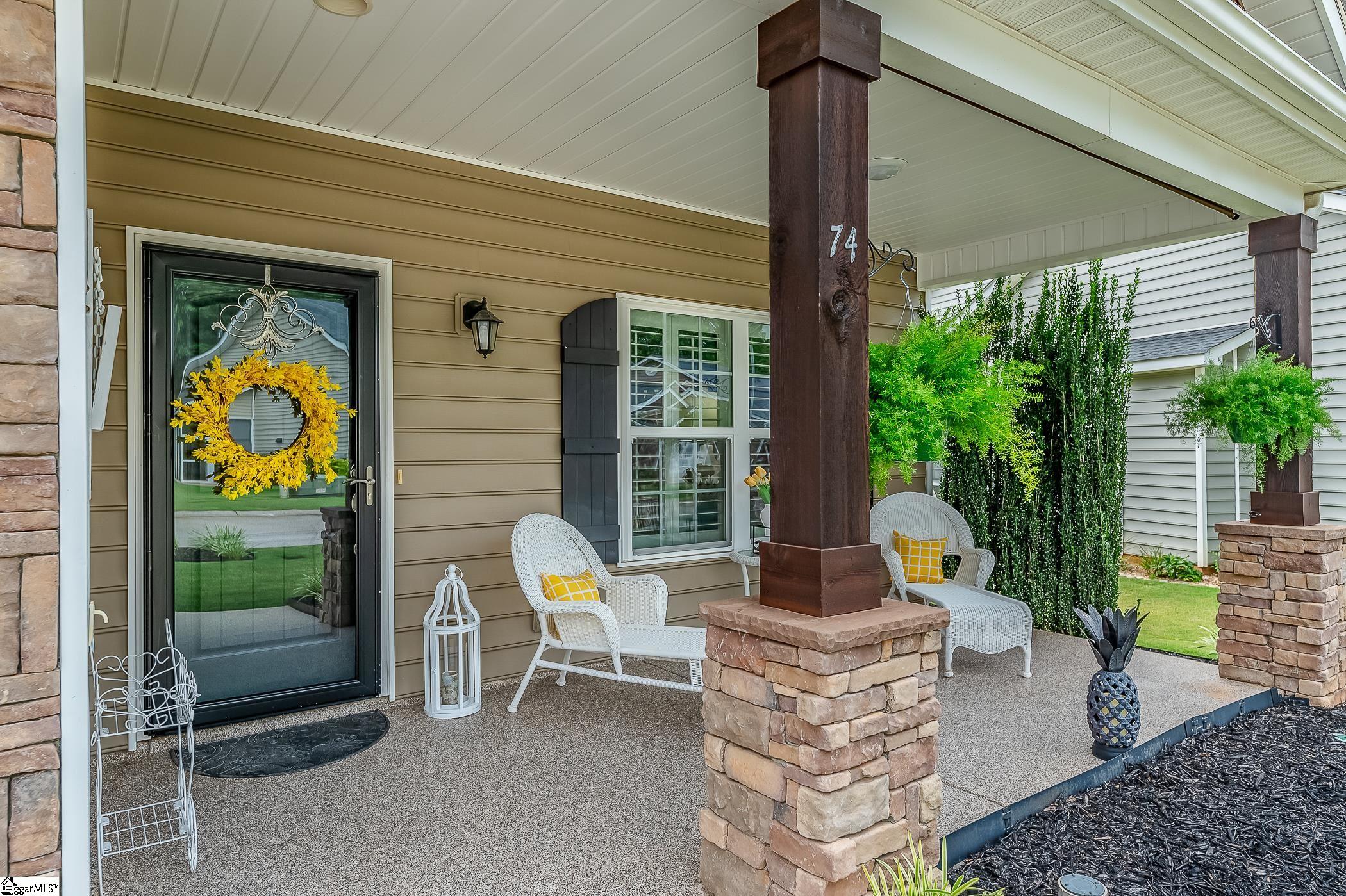 Property image 2 of 74 Hillsborough Drive in Crayton Hall, Anderson, SC 29621