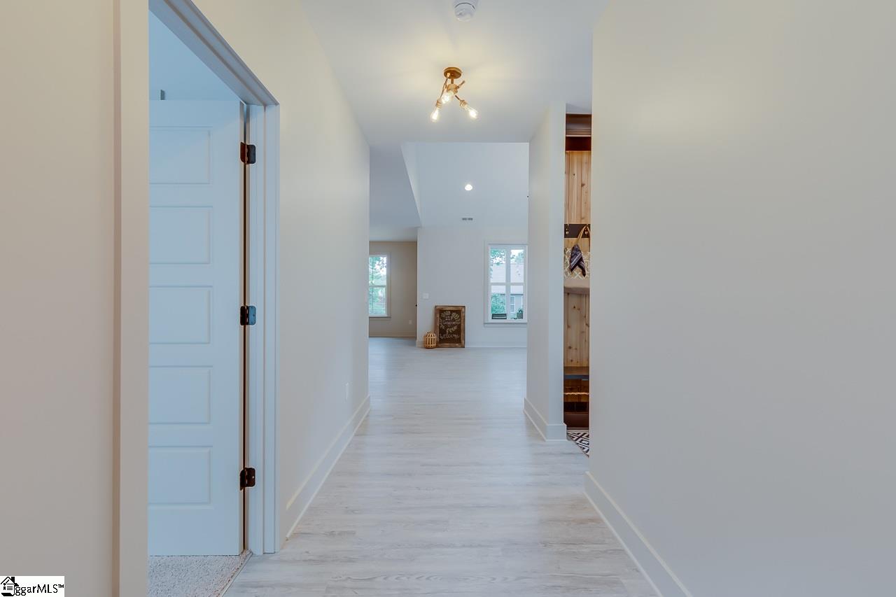 Property image 5 of 117 Cosgrove Lane in Ashley Oaks, Taylors, SC 29687