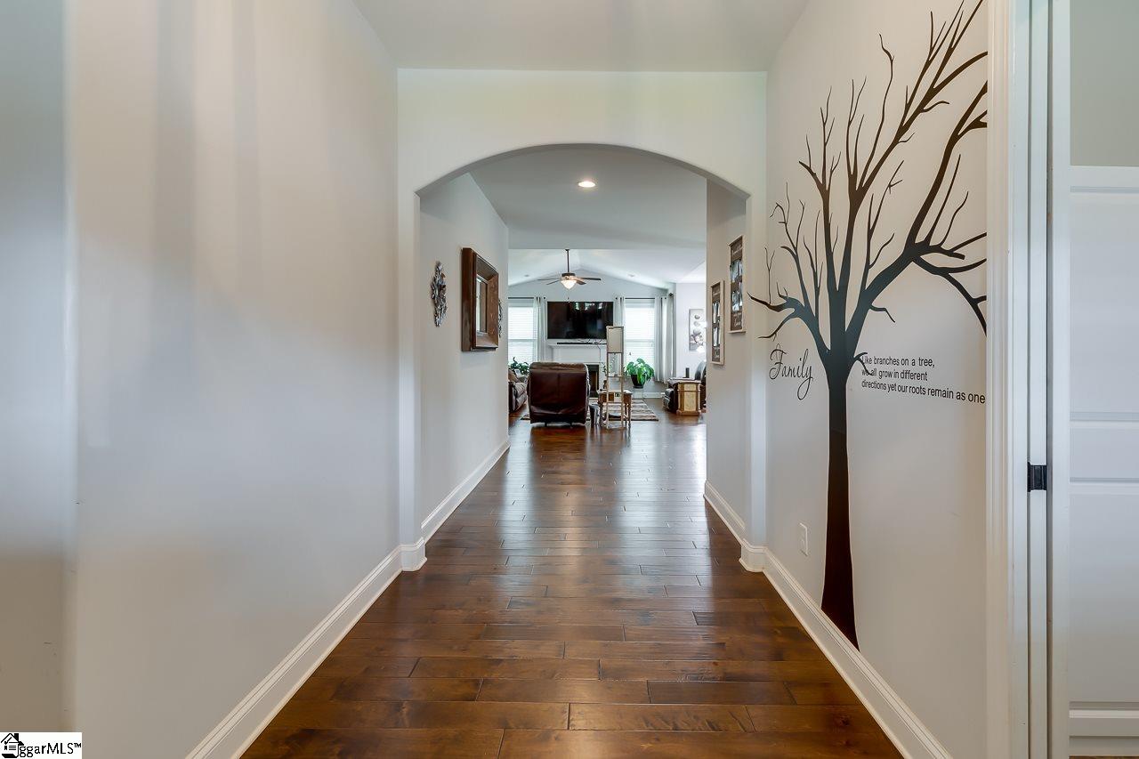 Property image 4 of 90 Rising Meadows Lane in Meadow Breeze, Taylors, SC 29687