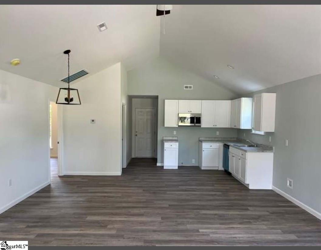 Property image 4 of 217 Brandi Lane in Blossom Meadows, Clinton, SC 29325