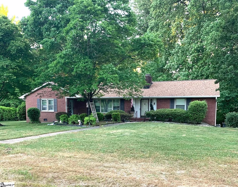101 Crescent Drive