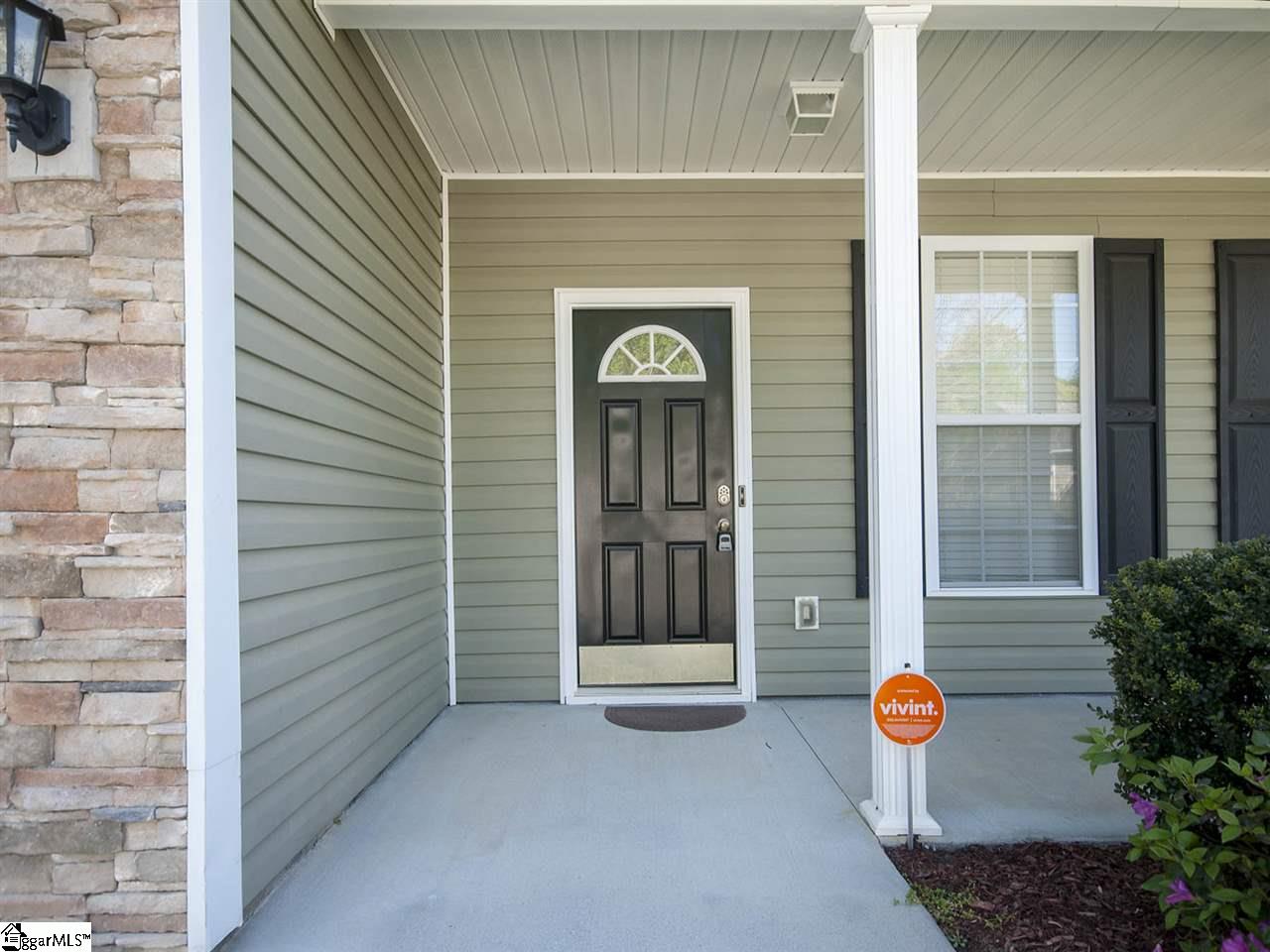 Property image 4 of 14 Greenbranch Way in Autumn Woods, Simpsonville, SC 29680