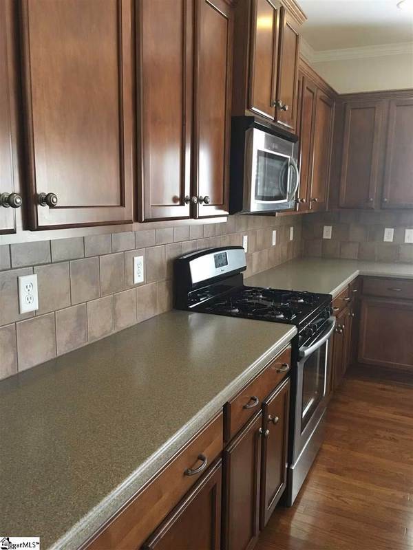 Property image 5 at 12 Kinderwood Court, Greenville, SC 29609