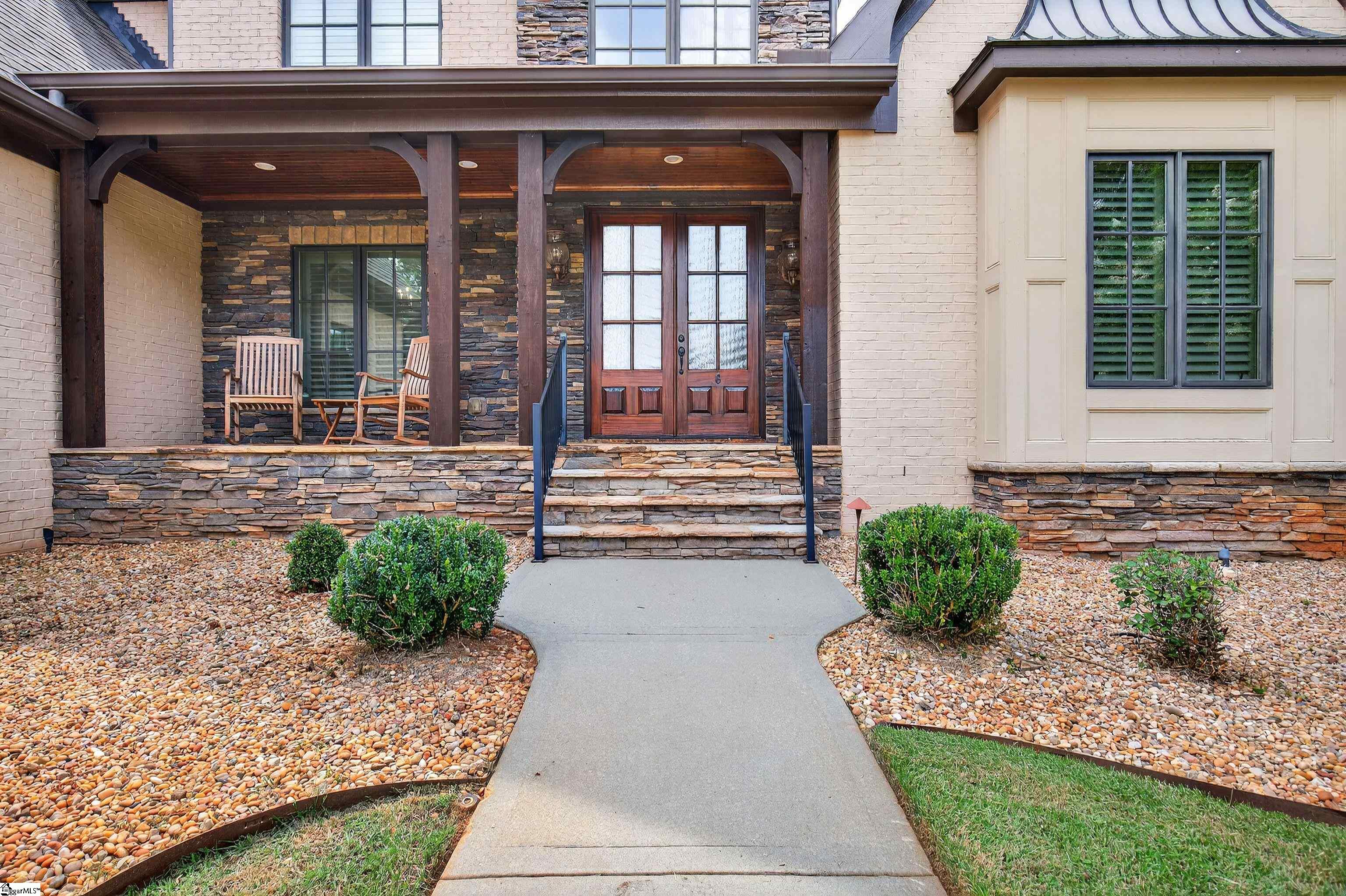 Property image 3 of 6 London Court in Glen Abbey, Greer, SC 29650