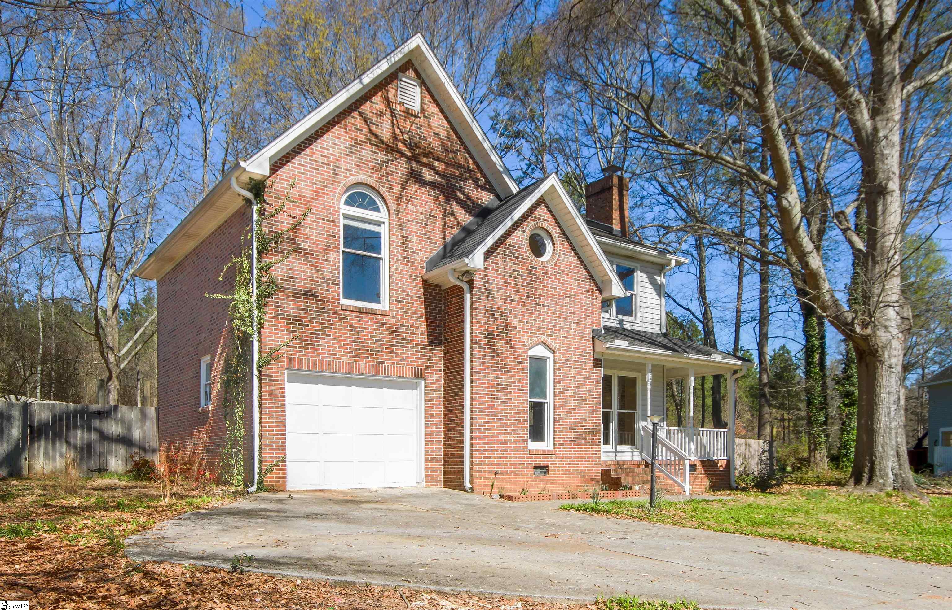 Property image 3 of 125 Wyatt Oaks Court in Wyatt Oaks, Easley, SC 29642
