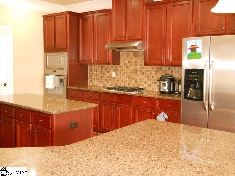 Property image 2 at 19 Rockhampton Drive, Greenville, SC 29607