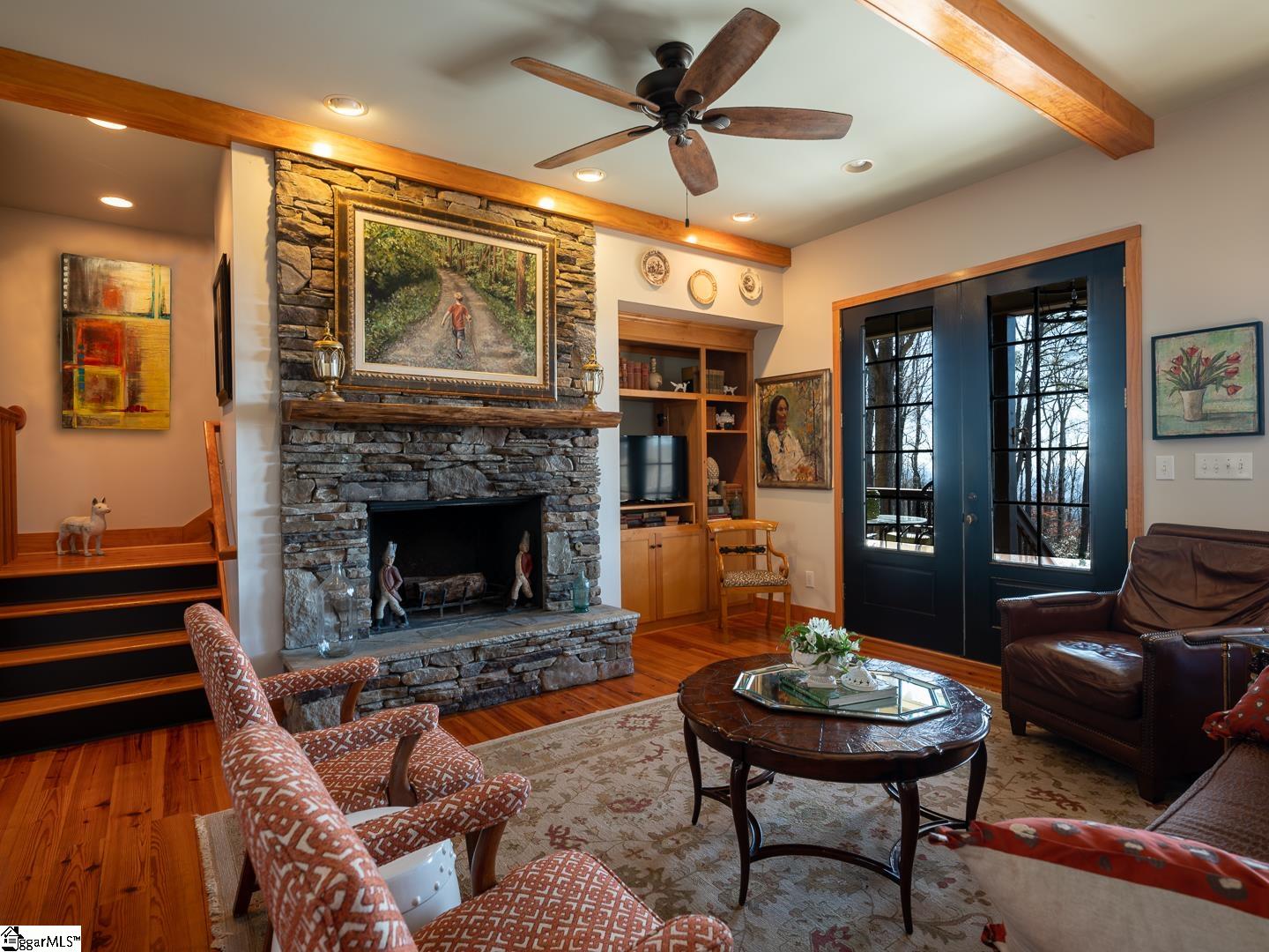 Property image 5 of 324 Cliff Ridge Drive in Cliff Ridge at Caesars Head, Cleveland, SC 29635