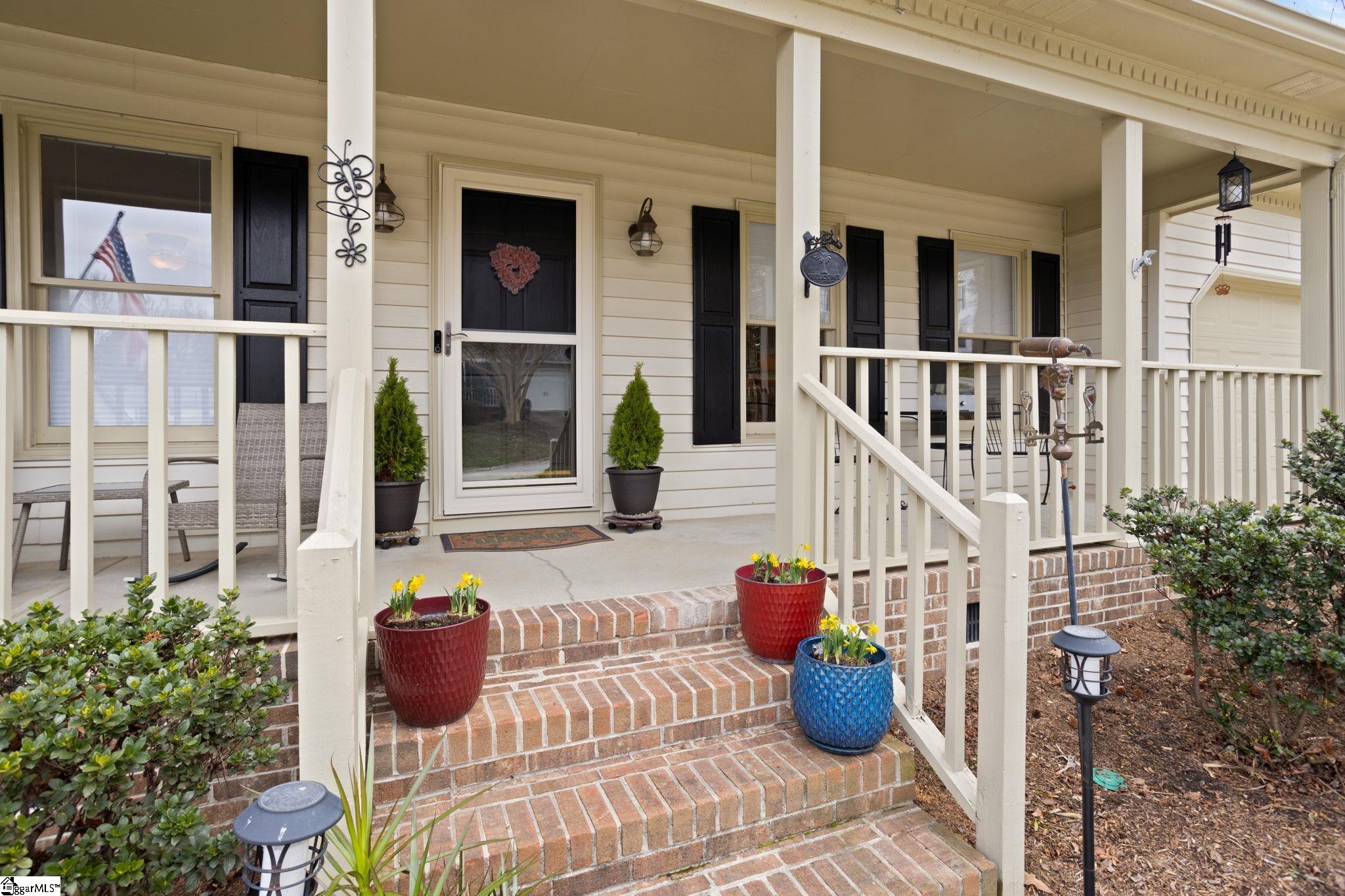 Property image 3 of 202 Bright Water Lane in Half Mile Lake, Greenville, SC 29609-6002