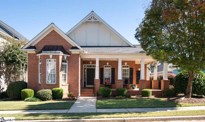 112 Applewood Drive