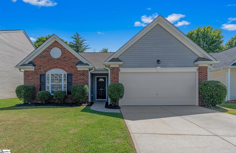 102 Tralee Lane