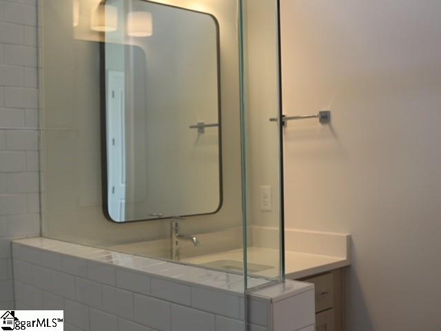 Property image 3 of 117 Cottage Lane in Palmetto Crossing, Greenwood, SC 29649