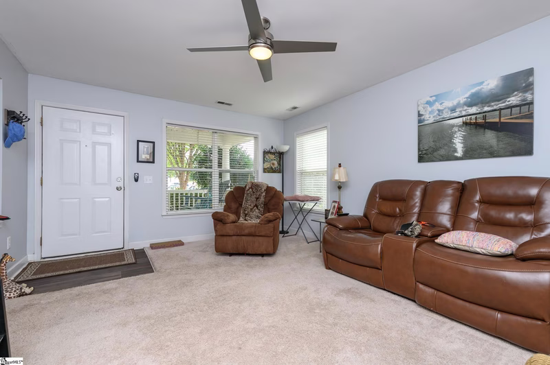 Property image 3 at 4 Aisha Street, Greenville, SC 29607