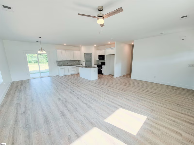 Property image 5 at 205 Essex Drive, Clinton, SC 29325