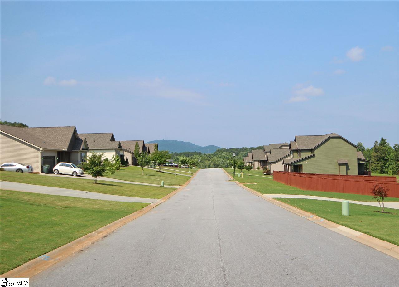 Property image 2 of 62 Rising Meadow Lane in Meadow Breeze, Taylors, SC 29687