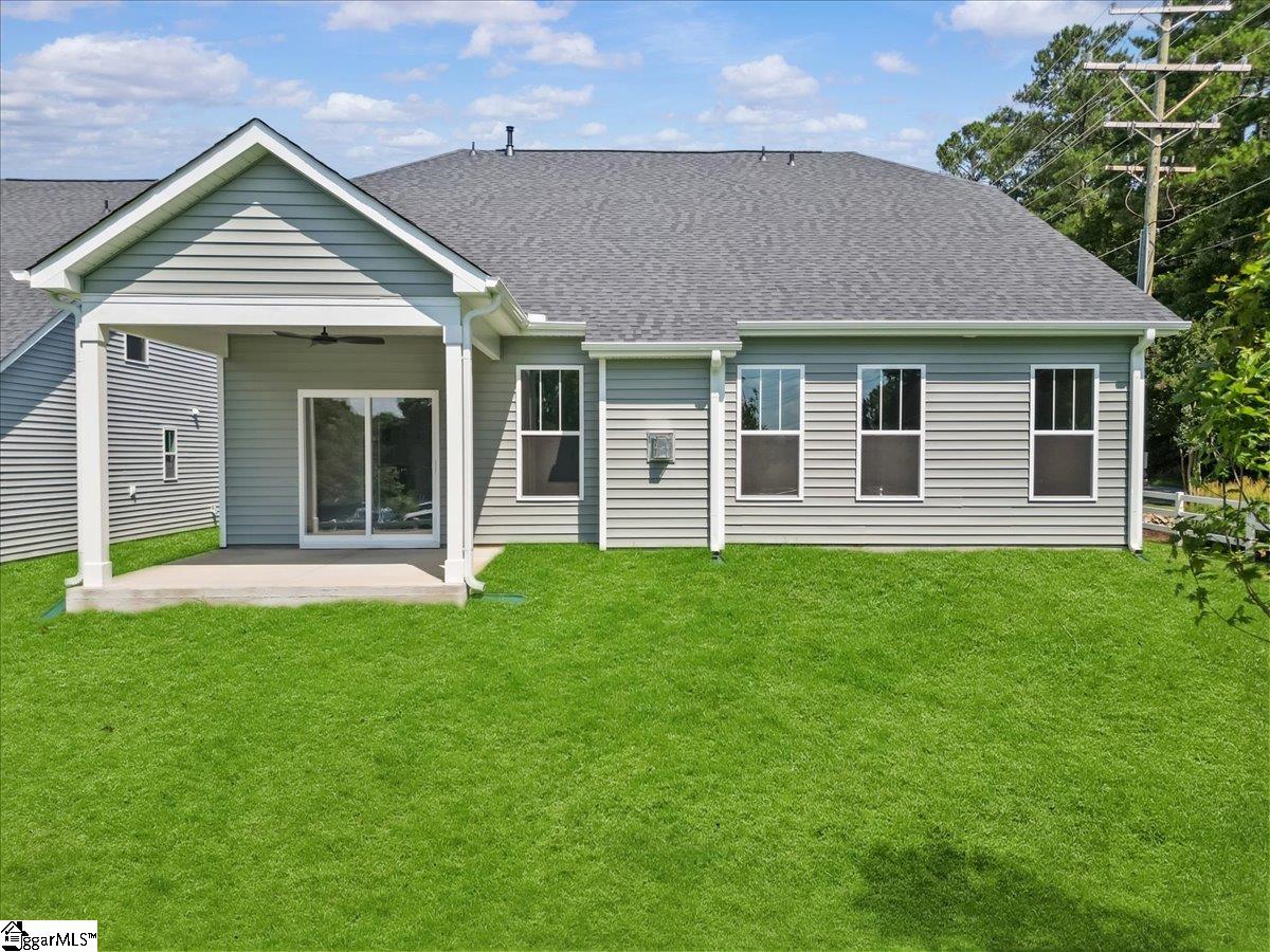 Property image 3 of 1105 Matisse Circle in Iris Meadows, Moore, SC 29369