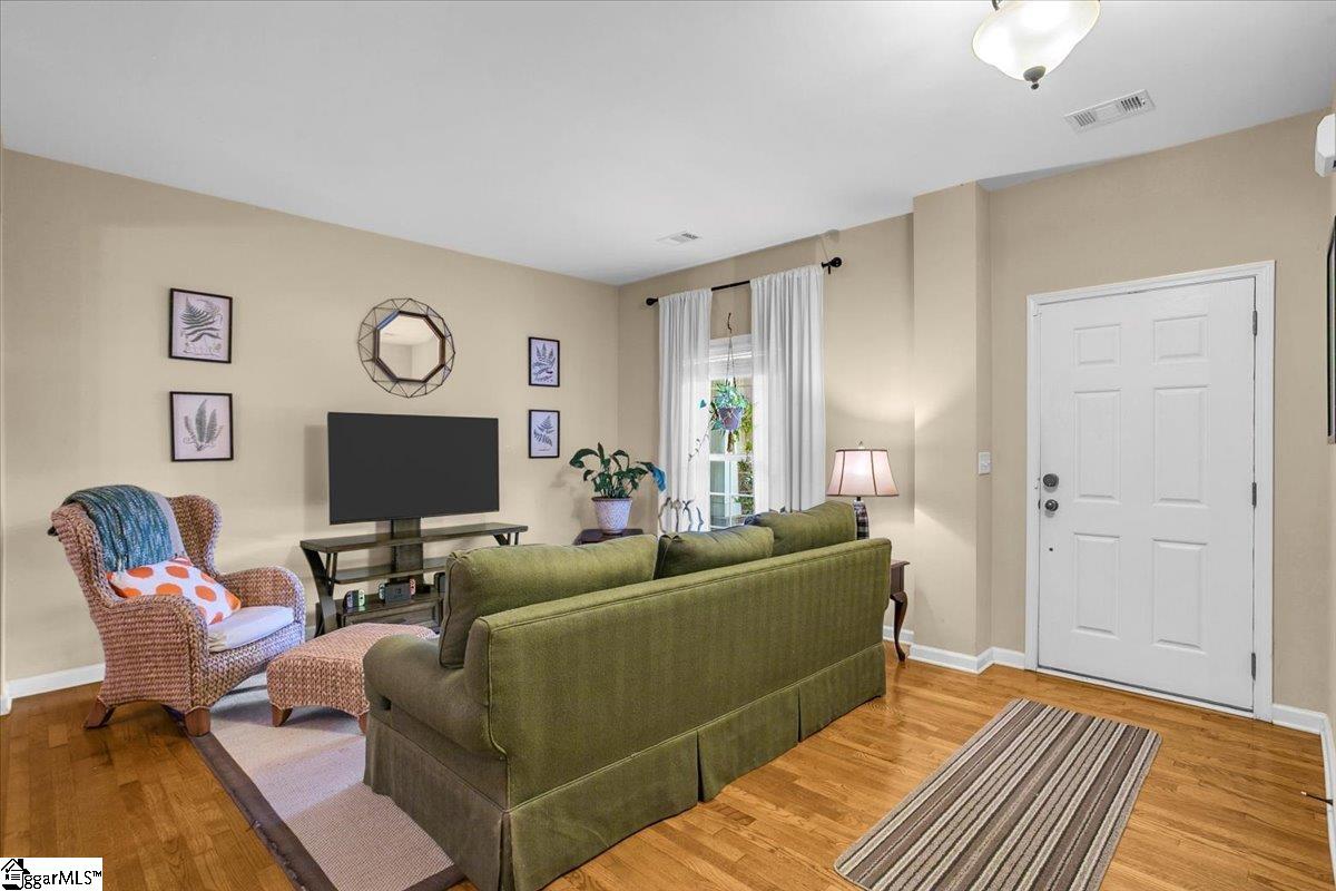 Property image 3 of 15 Creekstone Court in Richland Creek at North Main, Greenville, SC 29609