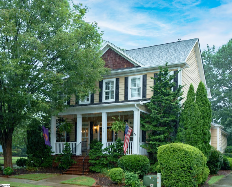 137 Applewood Drive