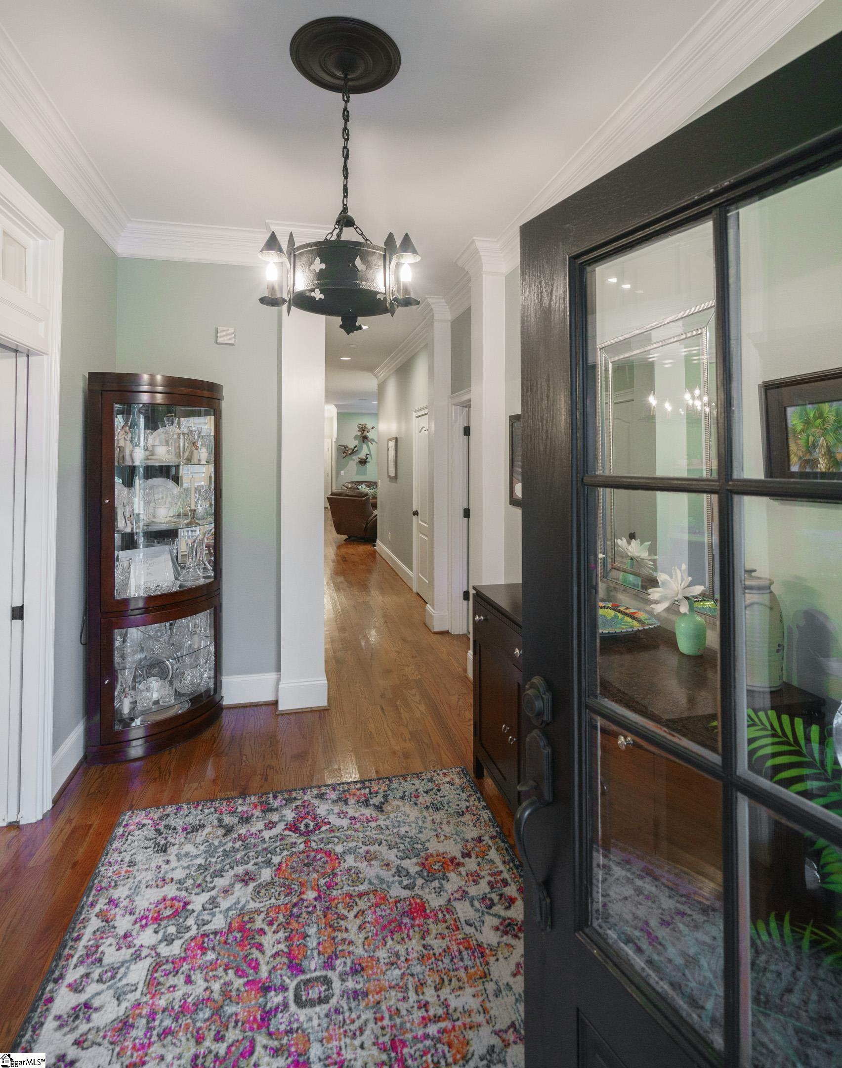 Property image 2 of 137 Applewood Drive in Tuscan Woods, Greenville, SC 29615