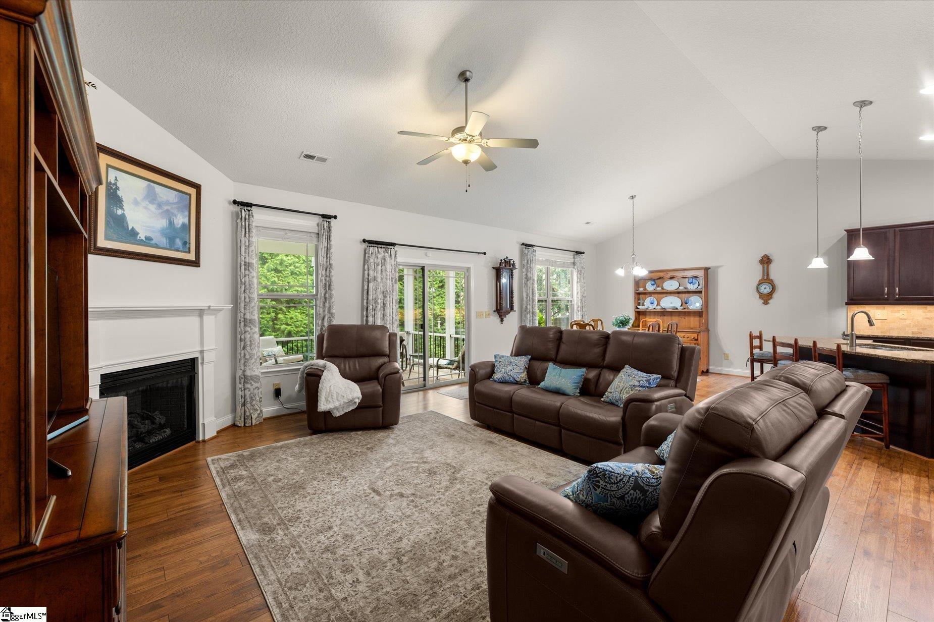 Property image 4 of 6 Dunbrook Drive in Victoria Park, Simpsonville, SC 29680