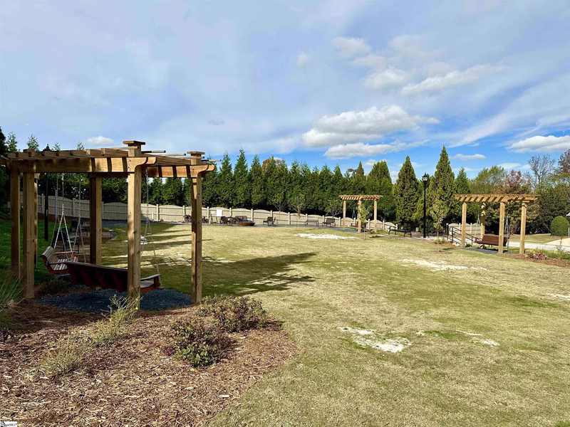 Property image 2 at 302 Rocky Top Drive, Greenville, SC 29615