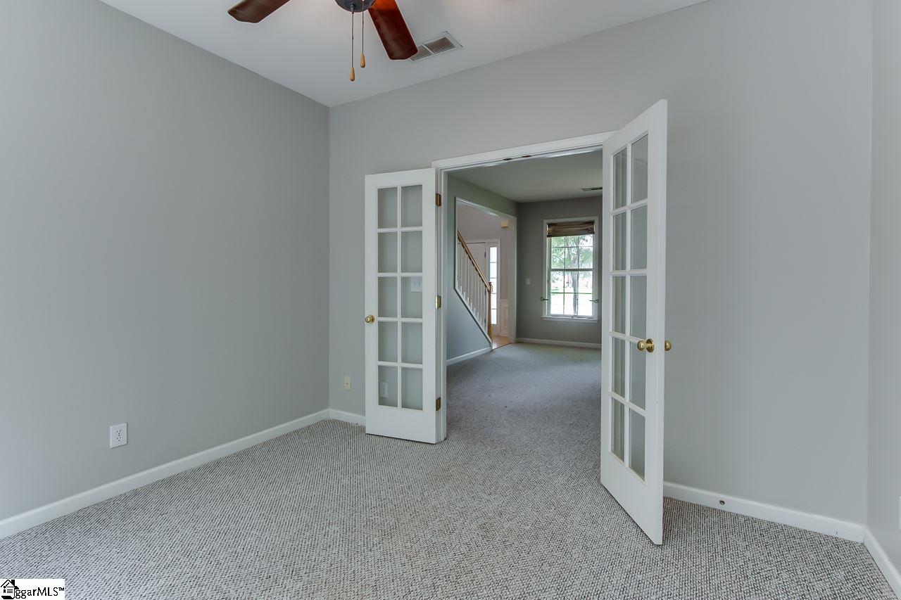 Property image 5 of 12 S Antigo Court in Hudson Forest, Greer, SC 29650