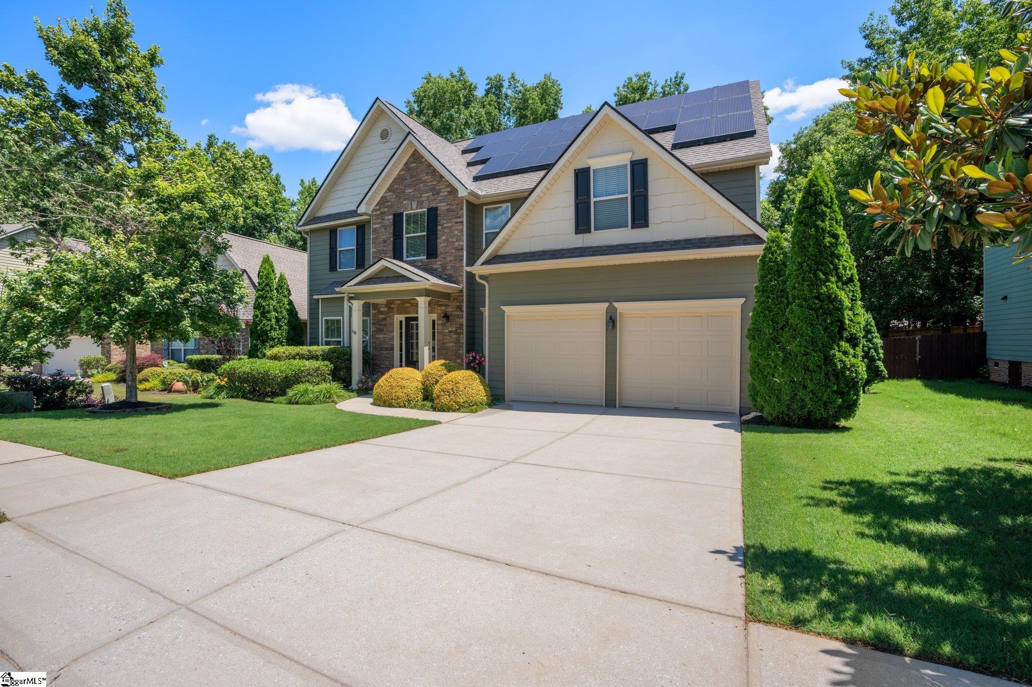 Property image 2 of 352 Strasburg Drive in Shenandoah Farms, Simpsonville, SC 29681