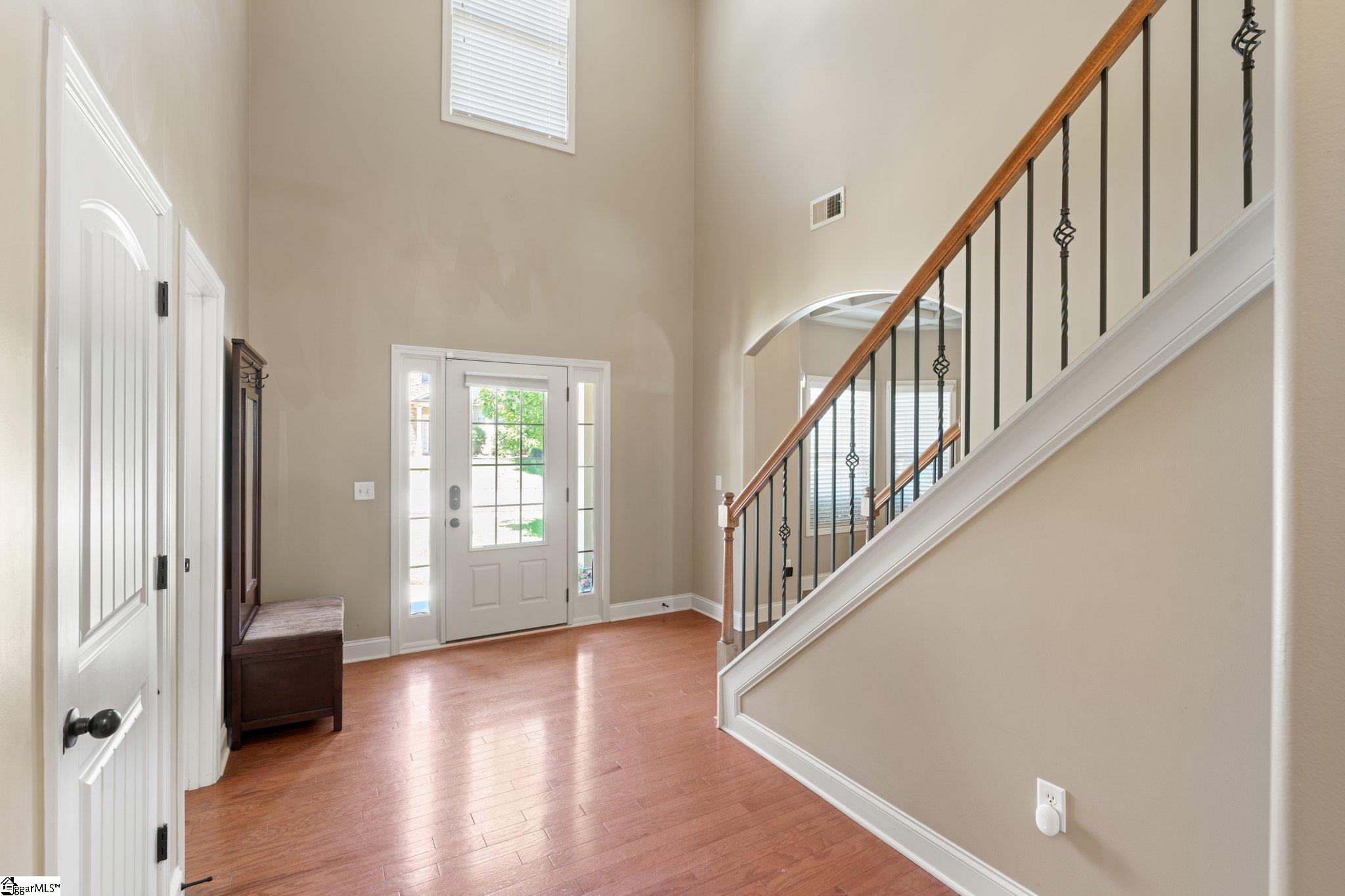 Property image 5 of 352 Strasburg Drive in Shenandoah Farms, Simpsonville, SC 29681
