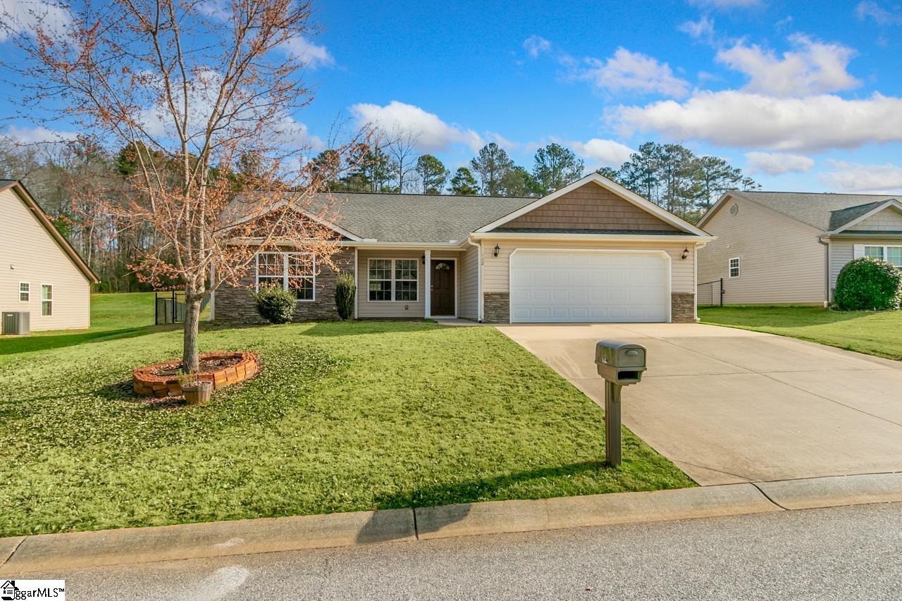 Property image 3 of 162 Mediterranean Avenue in Westwood Pointe, Anderson, SC 29621