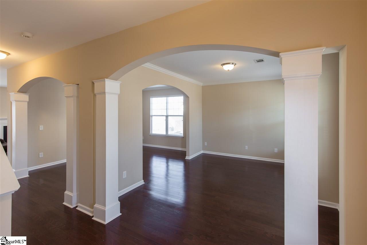 Property image 2 of 522 Eventide Drive in Tyger Shoals, Moore, SC 29369
