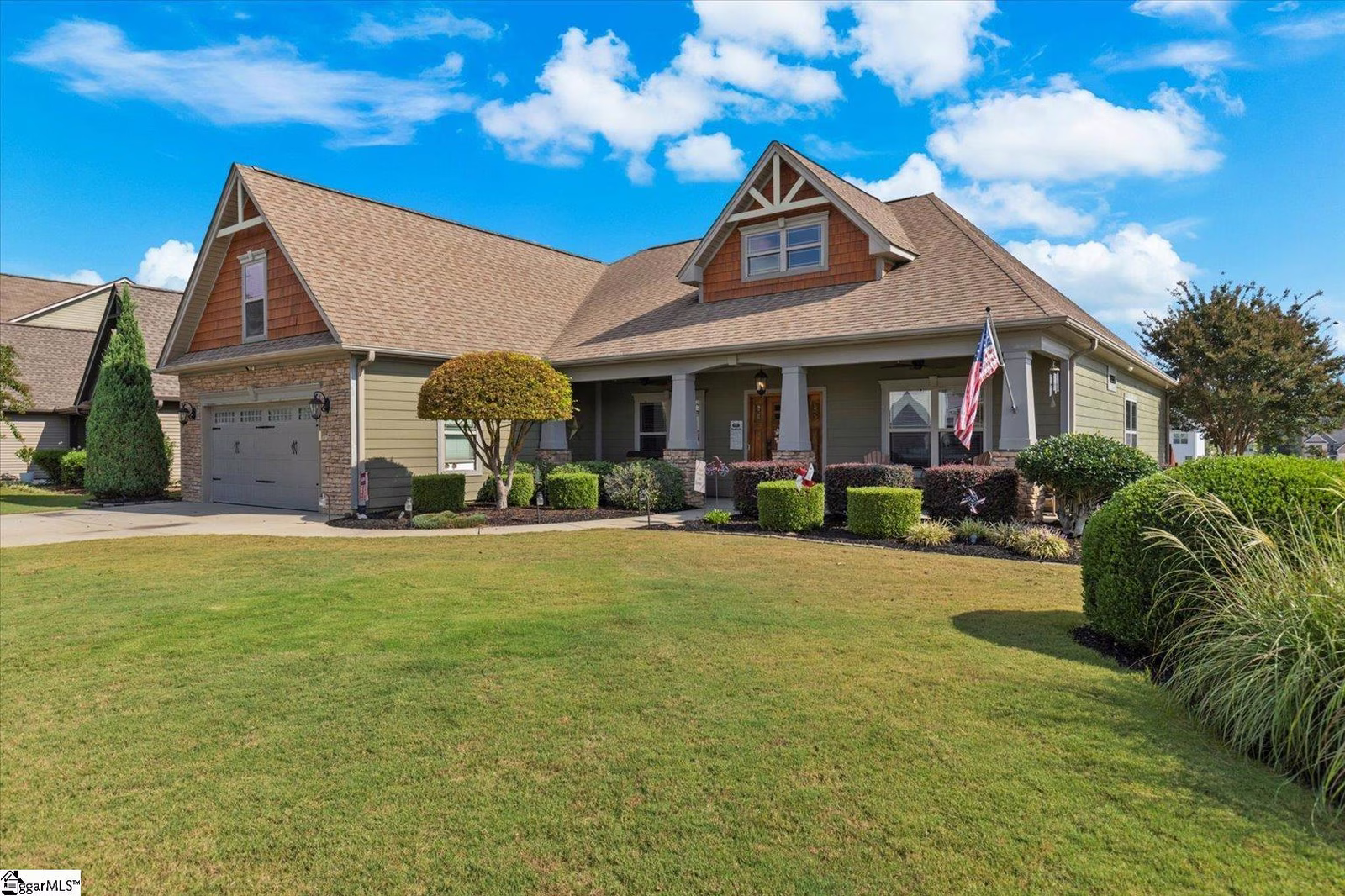 Property image 1 at 2 Dunsborough Drive, Simpsonville, SC 29680