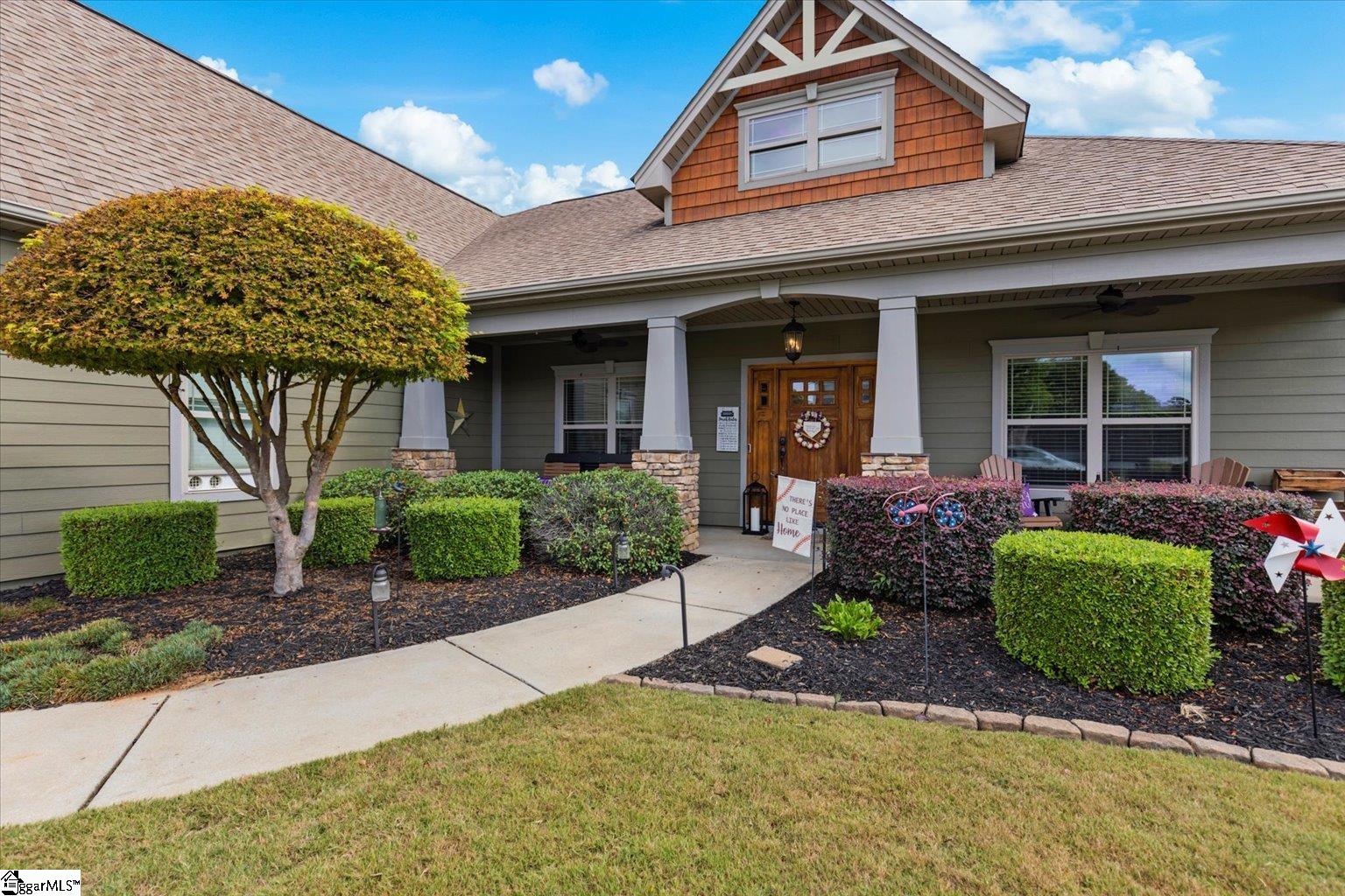 Property image 2 of 2 Dunsborough Drive in Victoria Park, Simpsonville, SC 29680