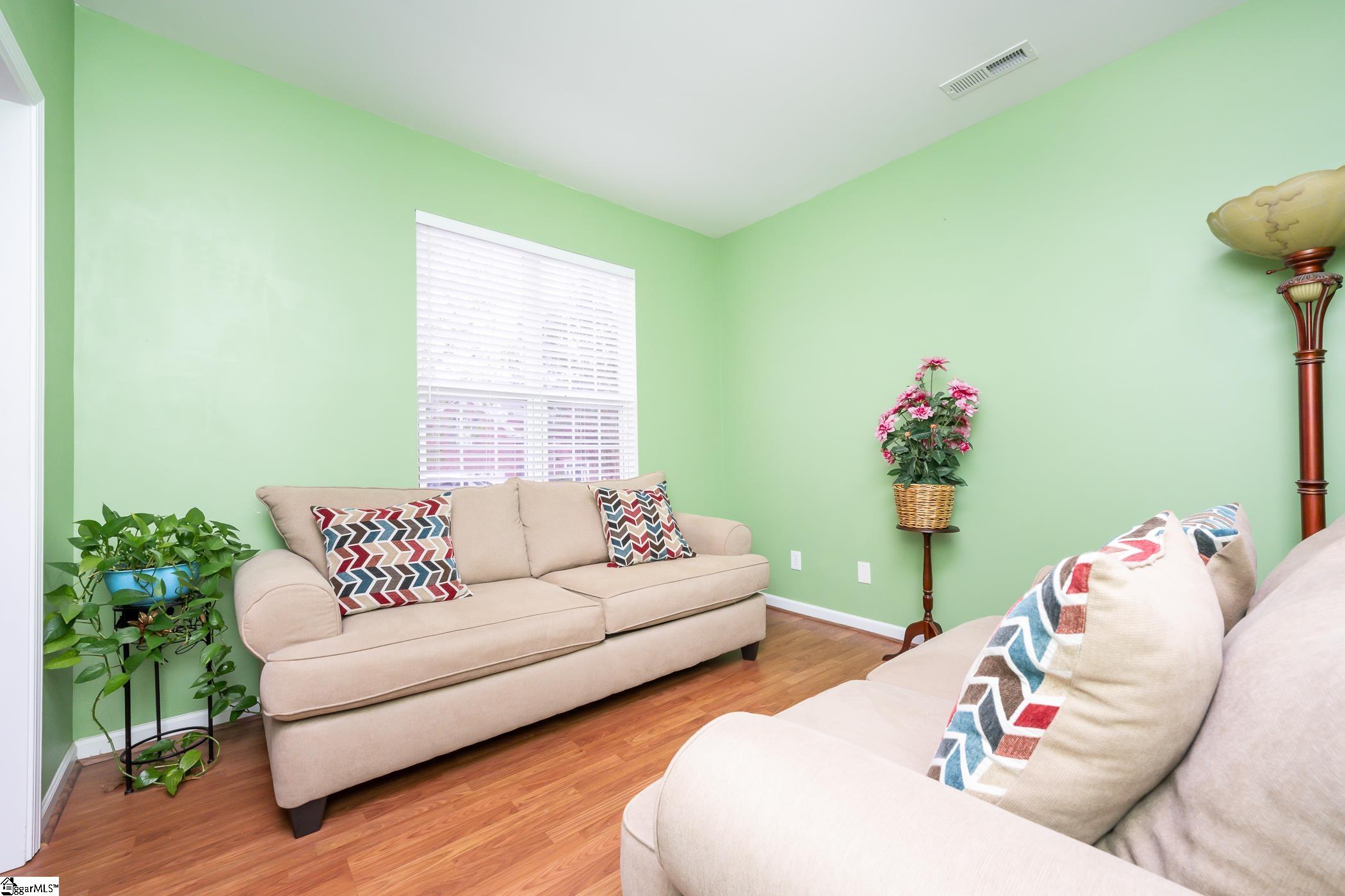 Property image 3 of 7 Galway Drive in Lismore Park, Greer, SC 29650