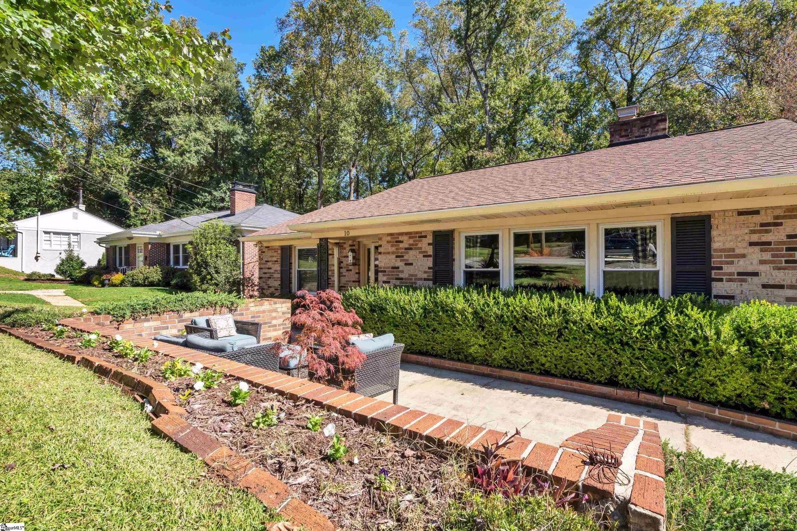 Property image 1 at 10 Coventry Lane, Greenville, SC 29609
