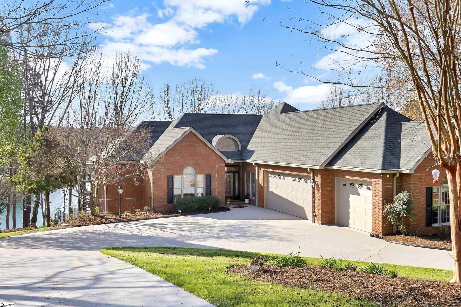 Property image 1 at 303 Amethyst Way, Seneca, SC 29672