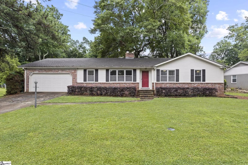 128 Colvin Road