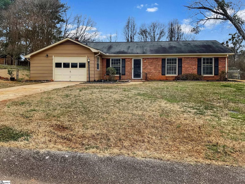 Property image 2 at 125 Saturn Lane, Greer, SC 29651