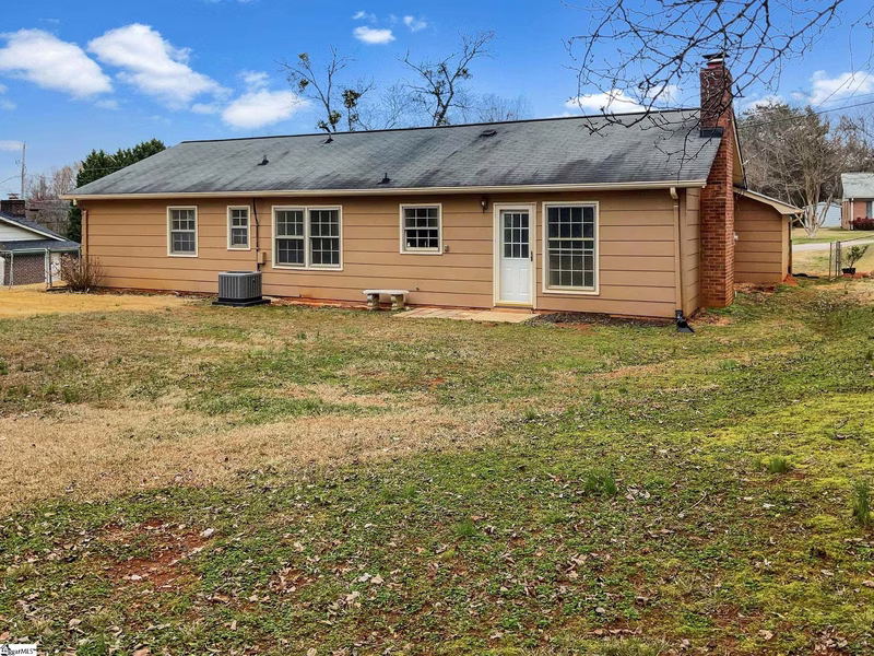 Property image 4 at 125 Saturn Lane, Greer, SC 29651