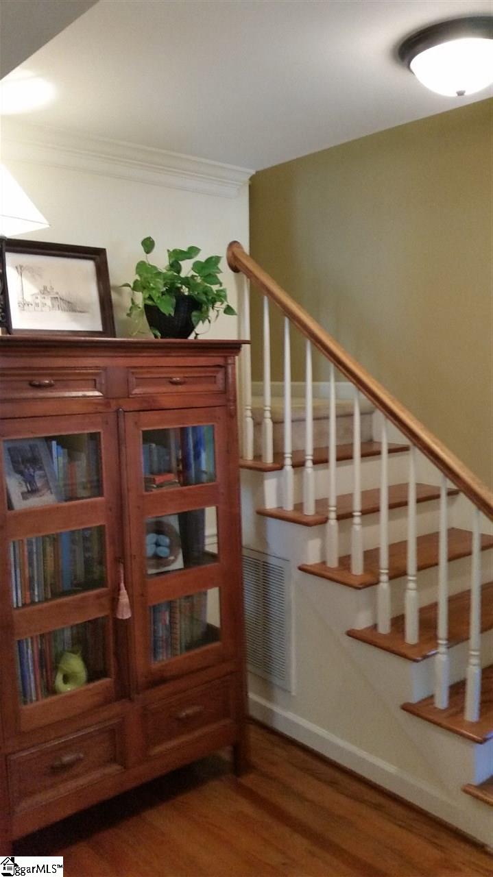 Property image 4 of 106 Legrae Lane in Ashley Oaks, Taylors, SC 29687