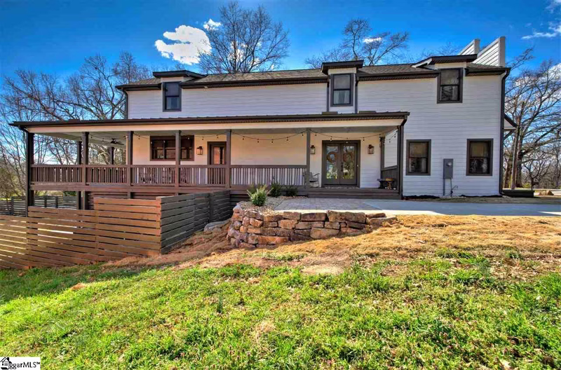 Property image 2 at 404 Overbrook Road, Greenville, SC 29607