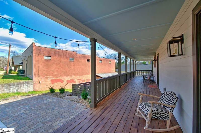 Property image 3 at 404 Overbrook Road, Greenville, SC 29607