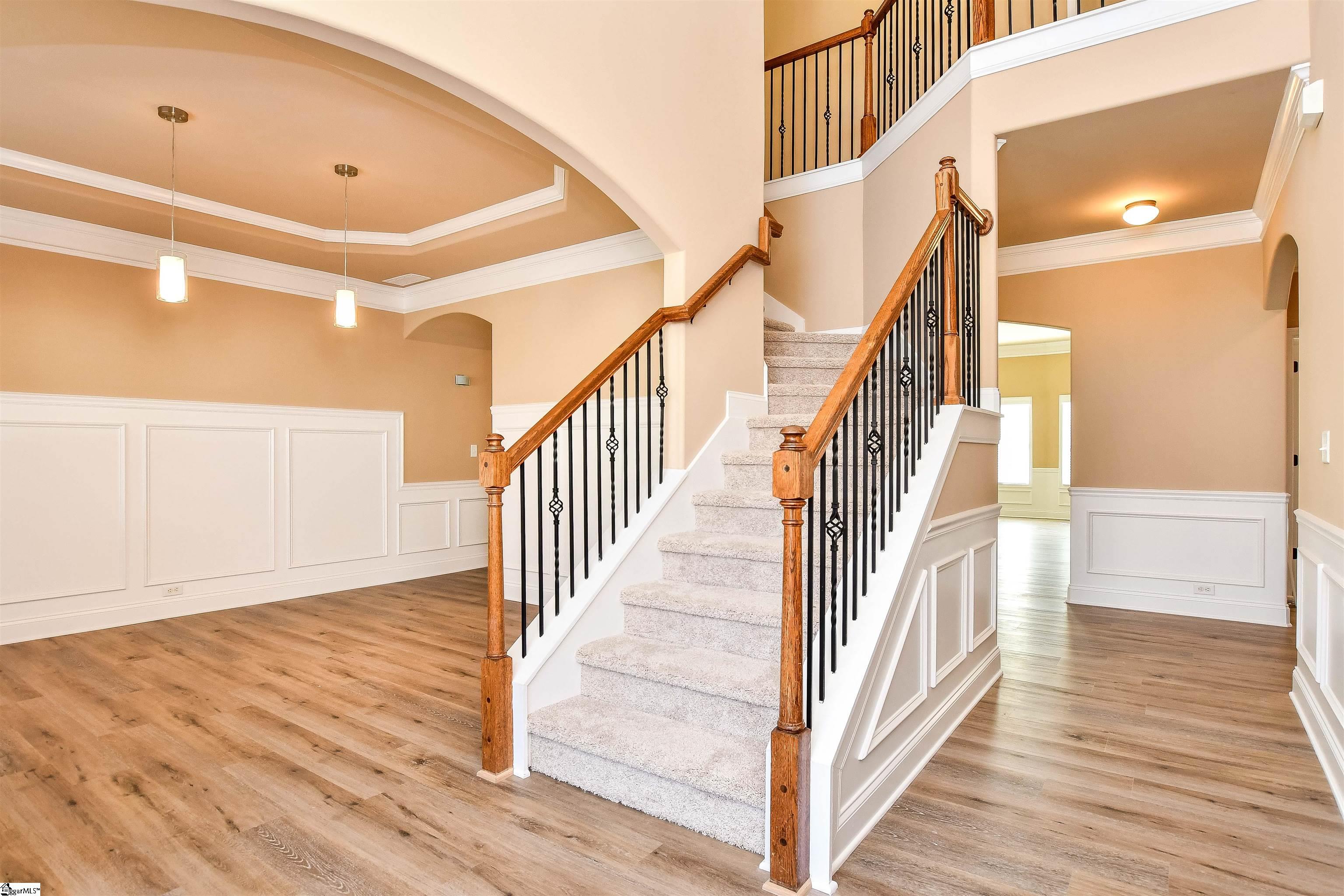 Property image 5 of 353 Strasburg Drive in Shenandoah Farms, Simpsonville, SC 29681-4562