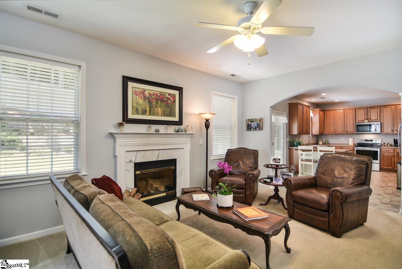 Property image 5 of 19 Reid Valley Court in Reid Valley, Taylors, SC 29687