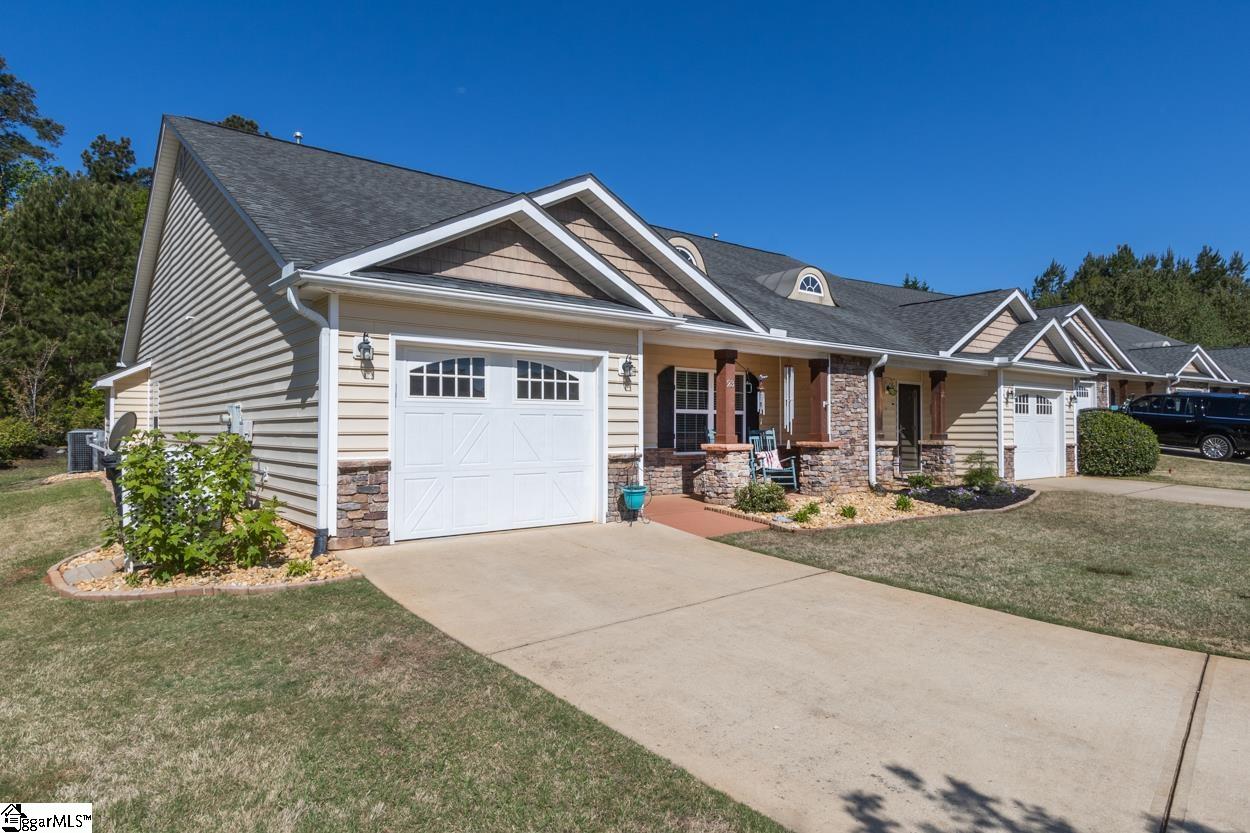 Property image 2 of 23 Hillsborough Drive in Crayton Hall, Anderson, SC 29621